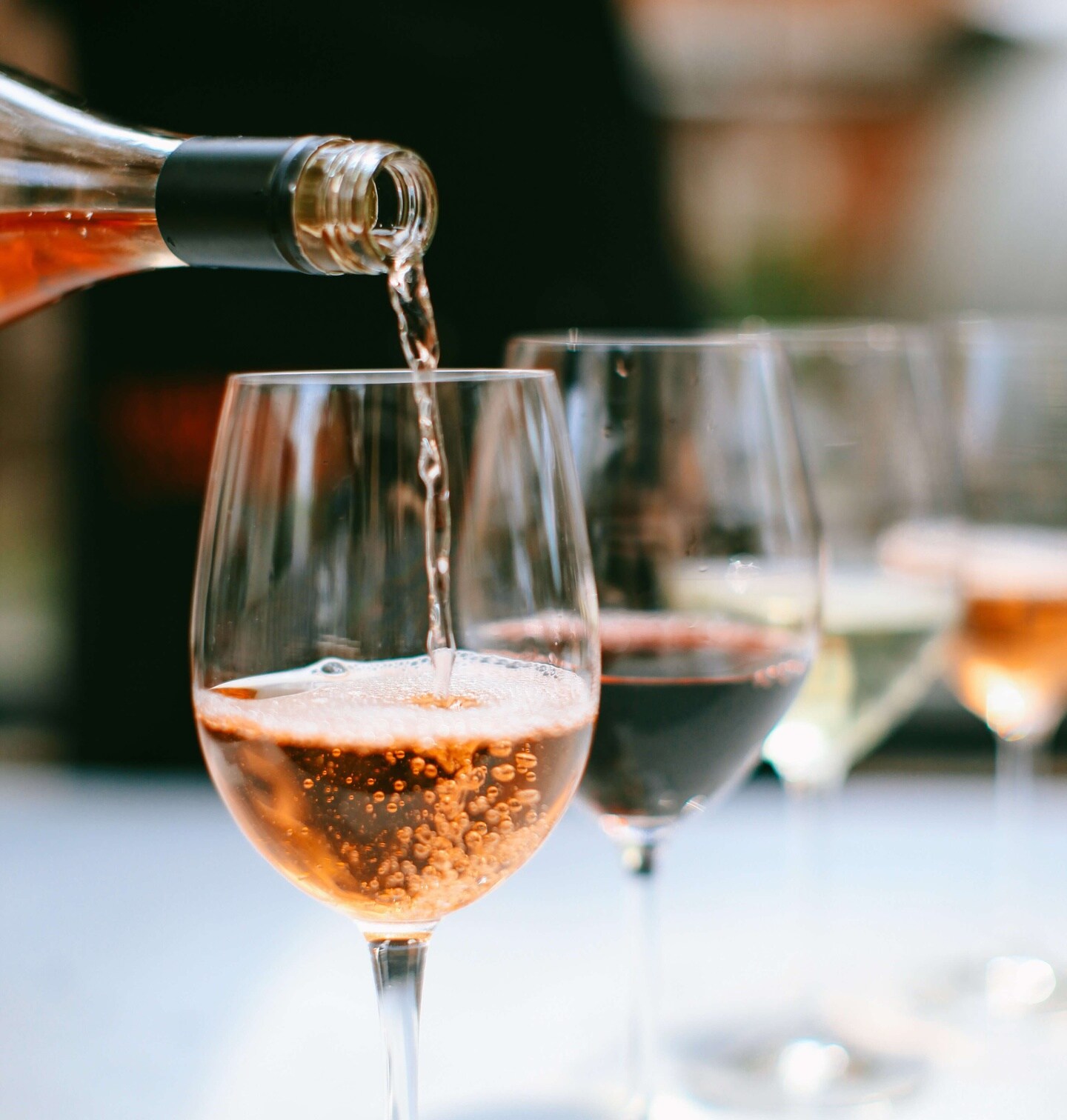 alcoholvrije-wijn-de-beste-wijnen-getest-door-esmee-langereis-gall
